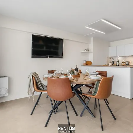 Le Sable Sec - With Unique Views Of The Pier In *