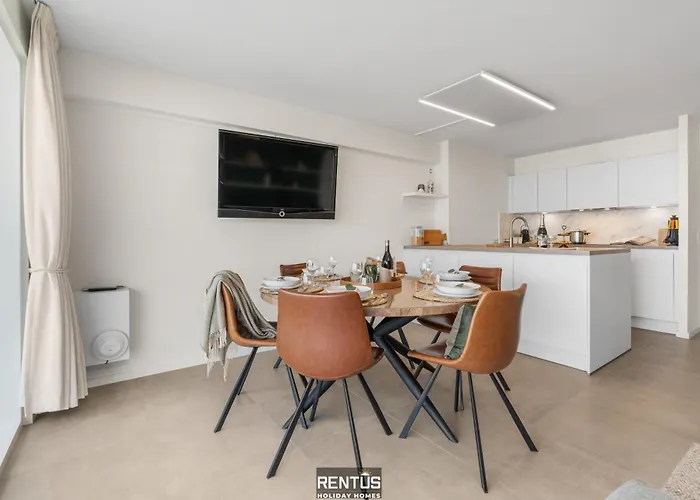 Le Sable Sec - With Unique Views Of The Pier In *